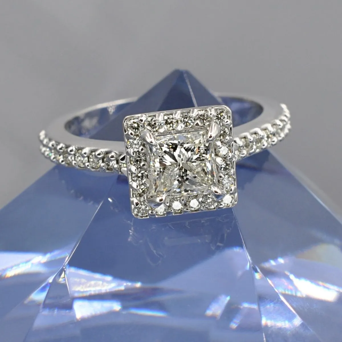 0.75-1.90 CT Round & Princess Cut Diamonds - Engagement Ring