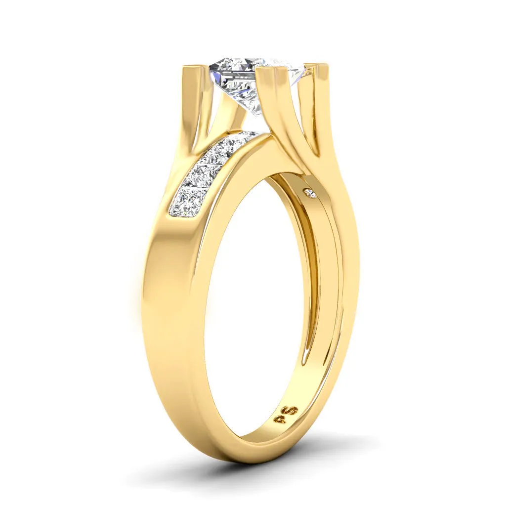 0.95-3.45 CT Princess Cut Lab Grown Diamonds - Engagement Ring