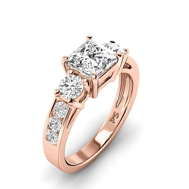 1.30-3.80 CT Round & Princess Cut Lab Grown Diamonds - Engagement Ring