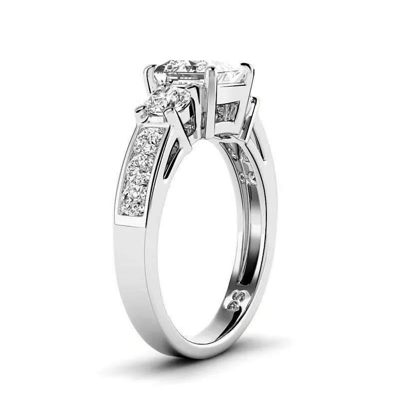 1.30-3.80 CT Round & Princess Cut Lab Grown Diamonds - Engagement Ring