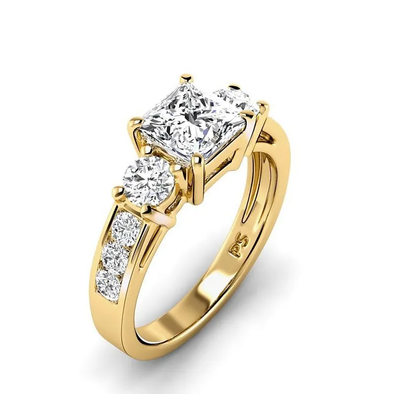 1.30-3.80 CT Round & Princess Cut Lab Grown Diamonds - Engagement Ring