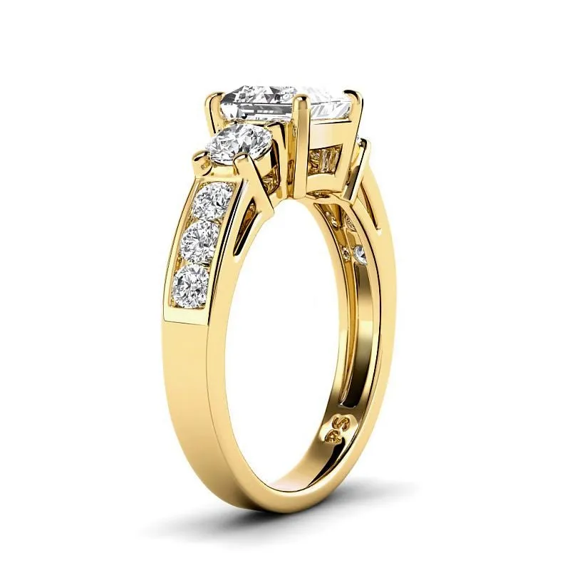 1.30-3.80 CT Round & Princess Cut Lab Grown Diamonds - Engagement Ring