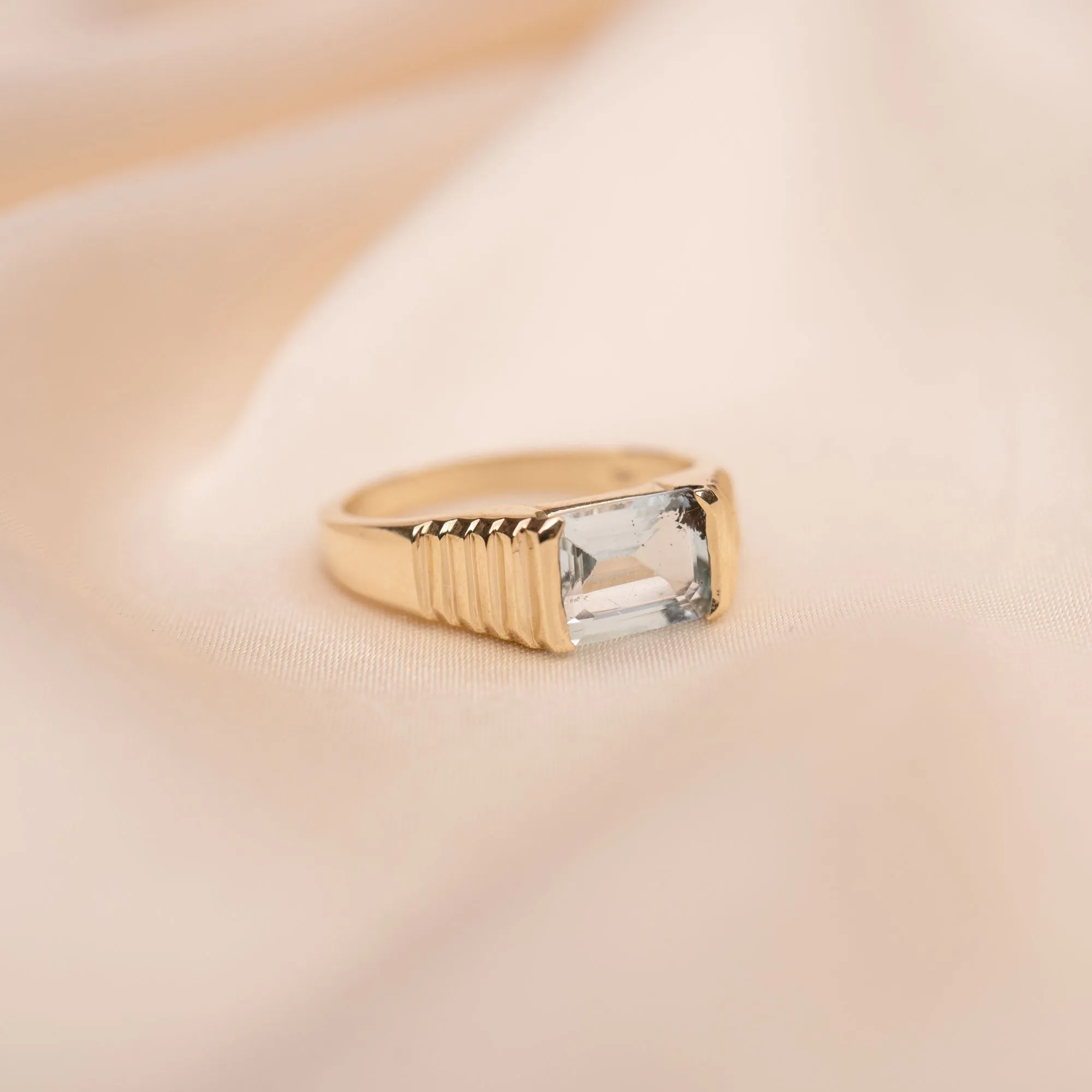14k Aquamarine Pyramid Ring