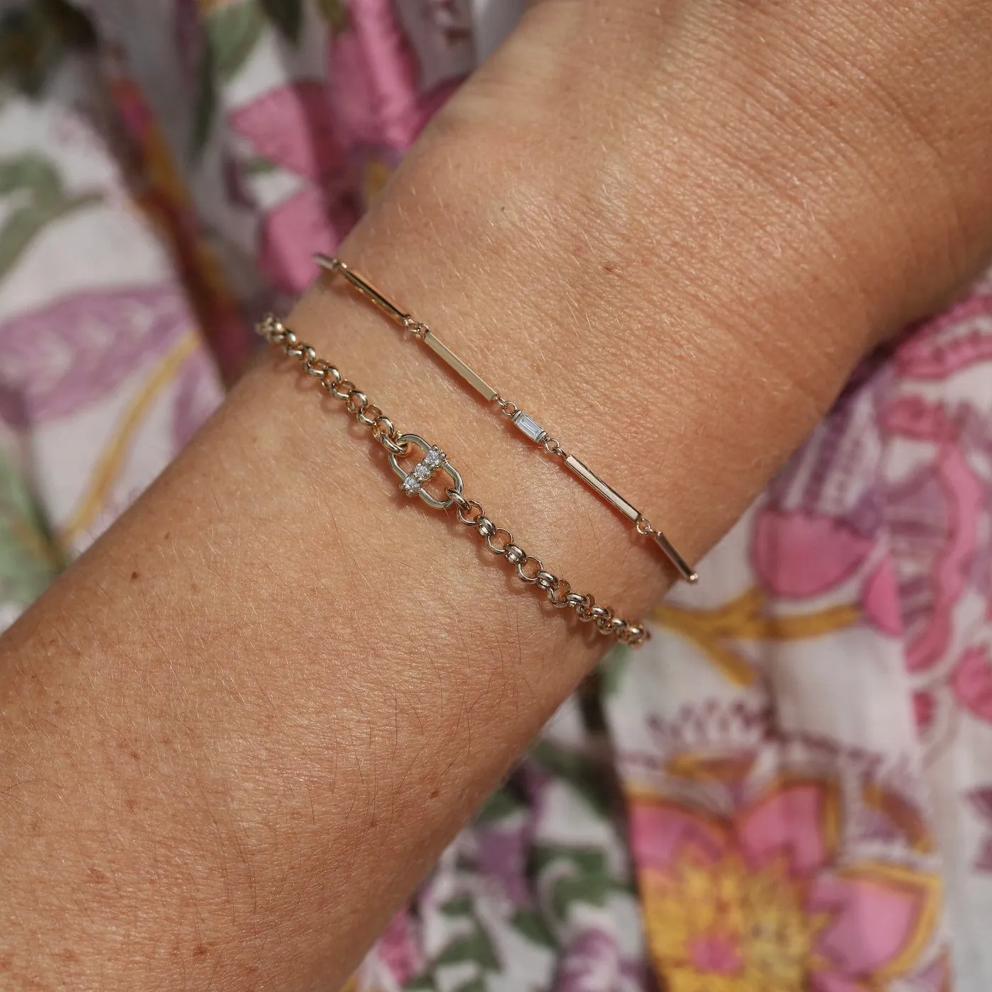 14k Baguette Diamond & Square Bar Chain Bracelet