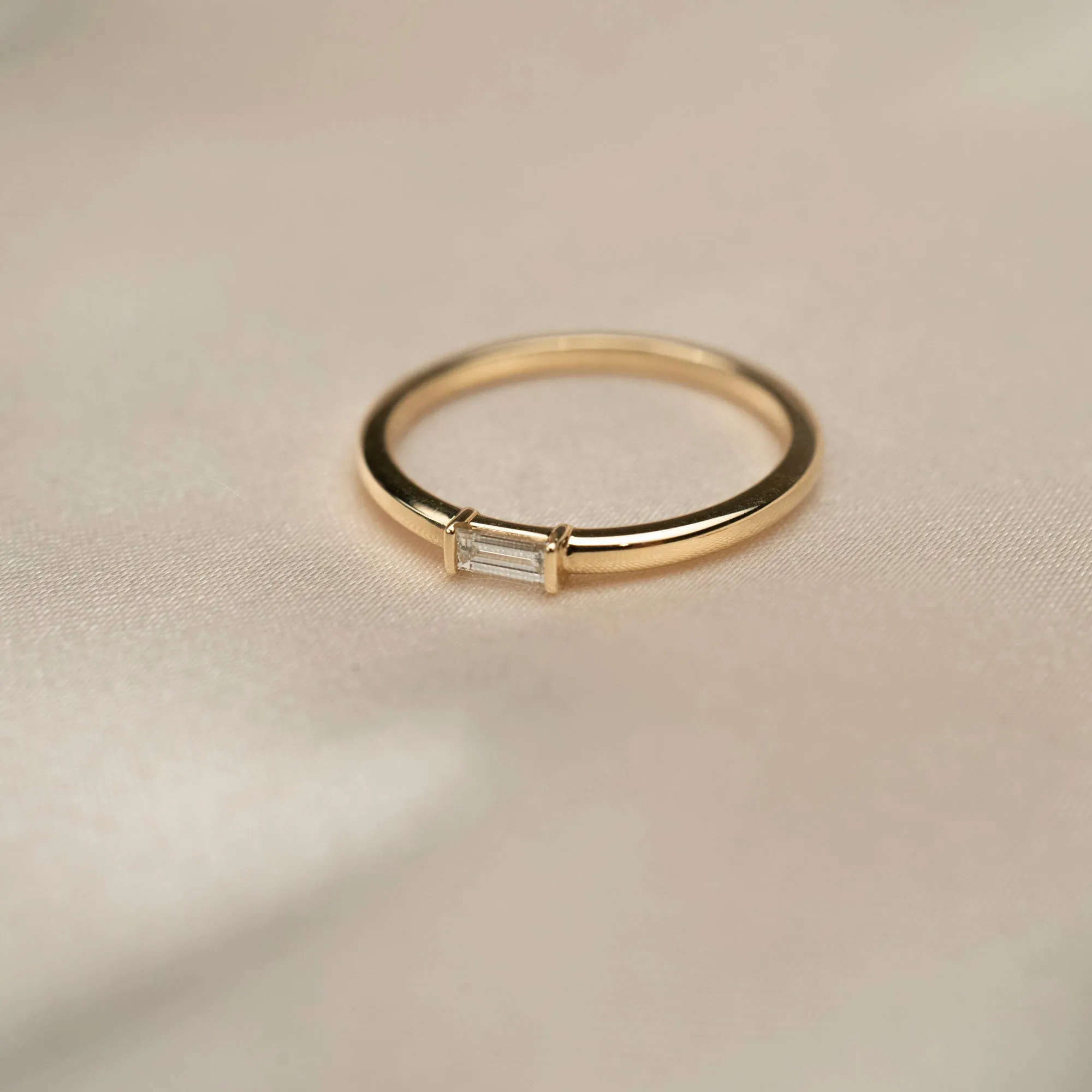 14k Gold Baguette Solitaire Ring