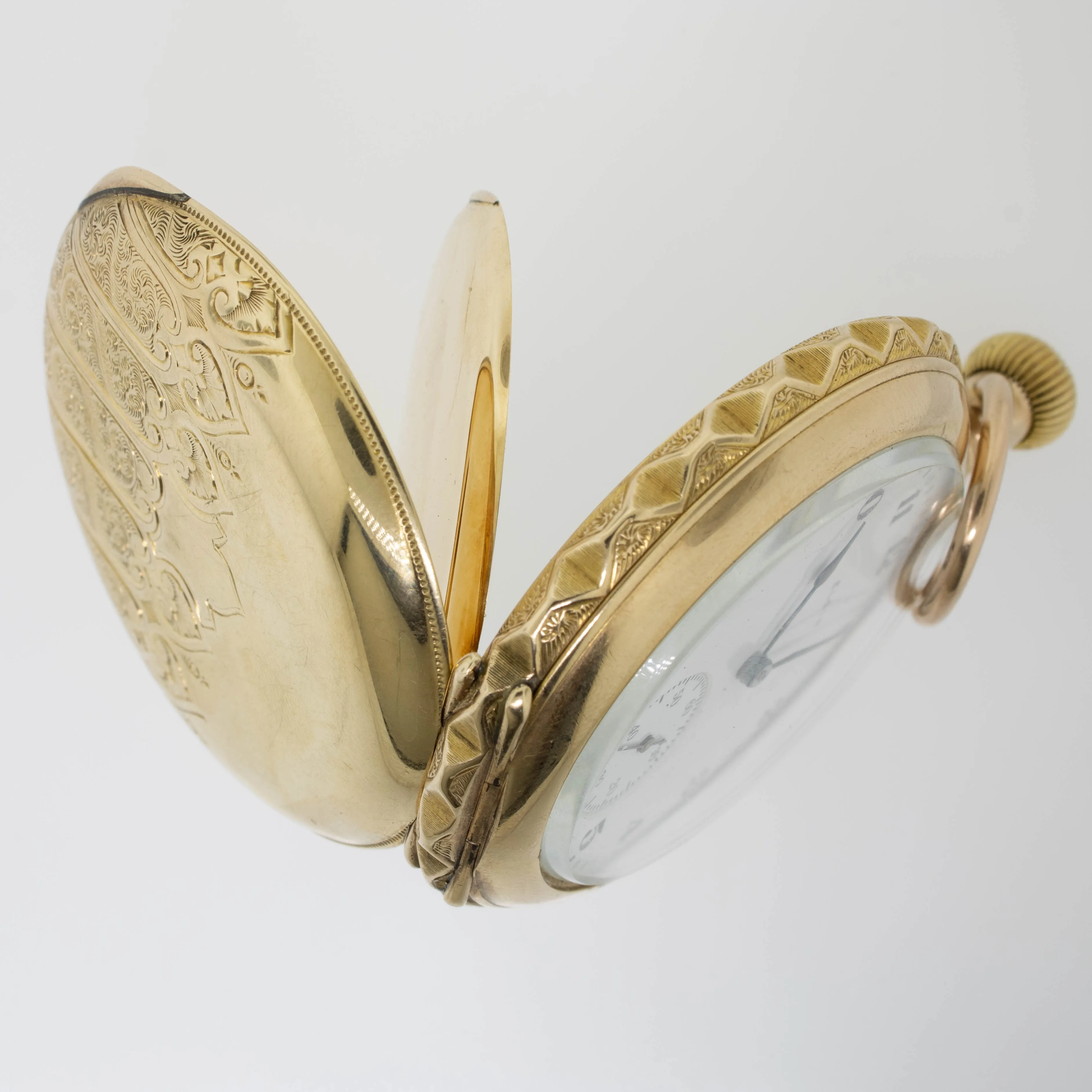 14K Yellow Gold Elgin 17 Jewel Open Face Pocket Watch Circa 1916 (Estate)