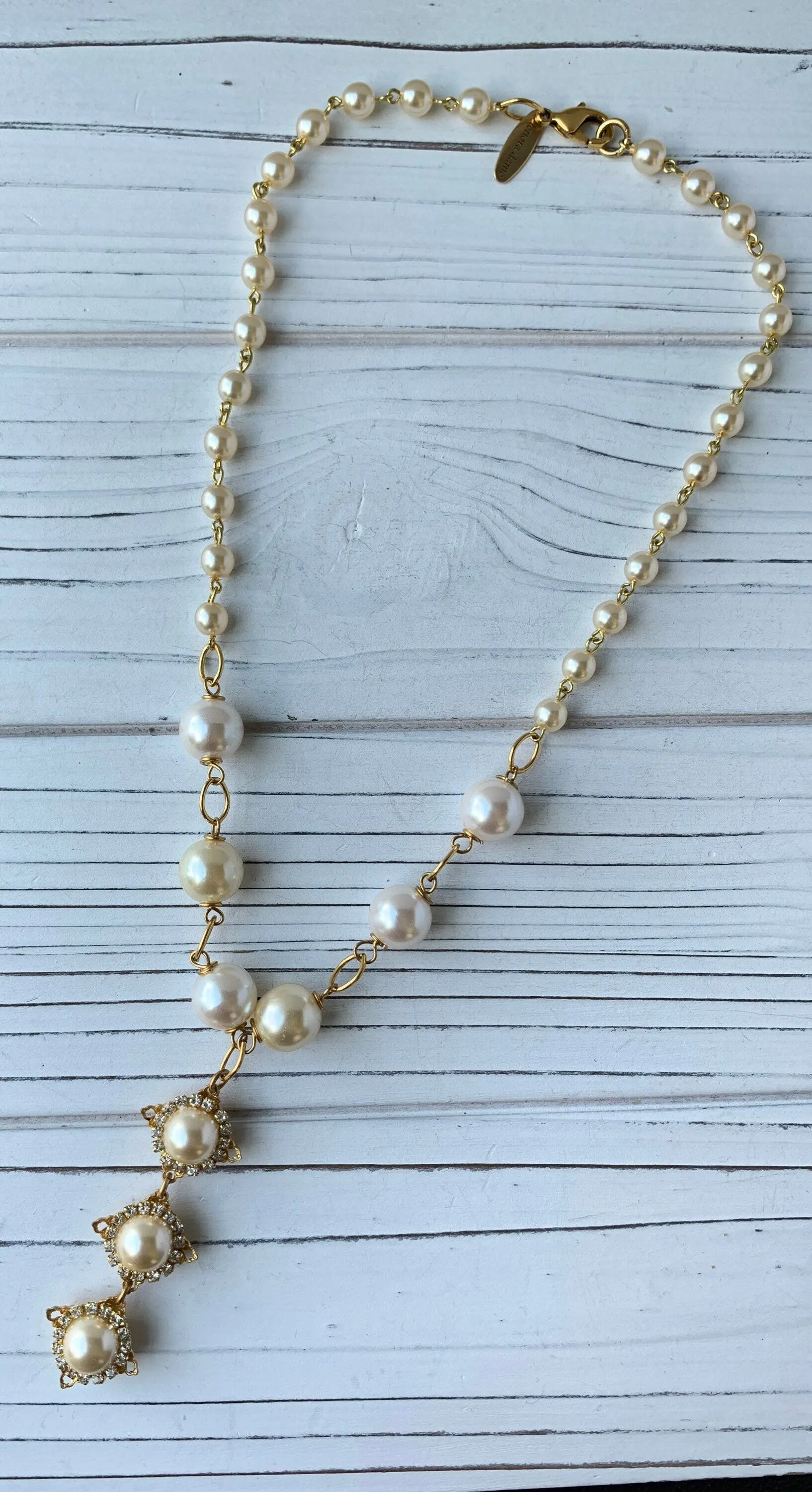 3-Pearl Drop Classic Necklace