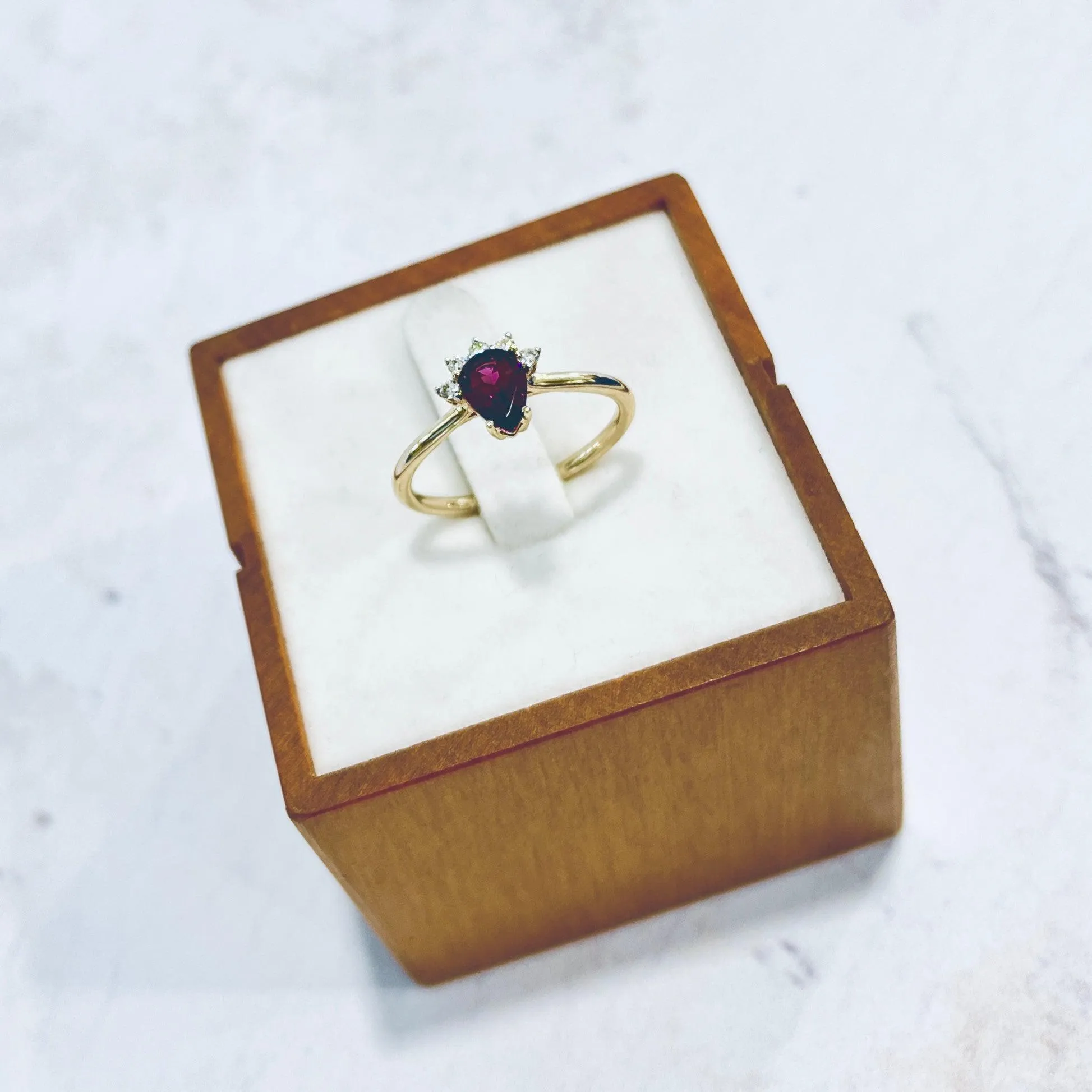 9ct Yellow Gold Garnet and Diamond Ring