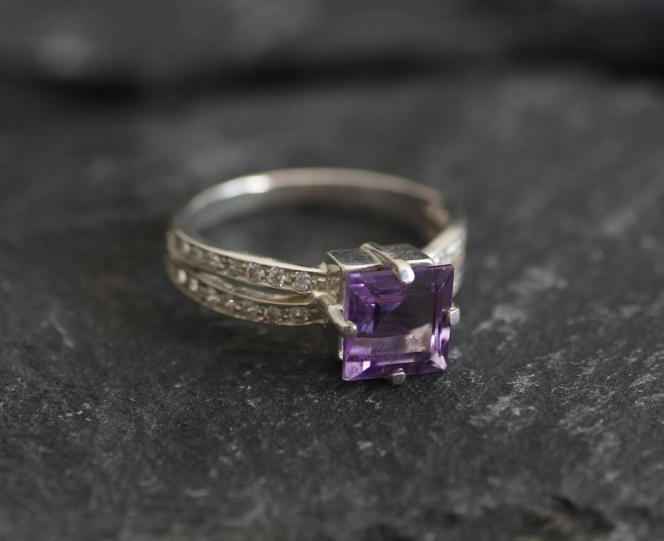 Amethyst Ring - Purple Square Ring - Vintage Split Shank Ring