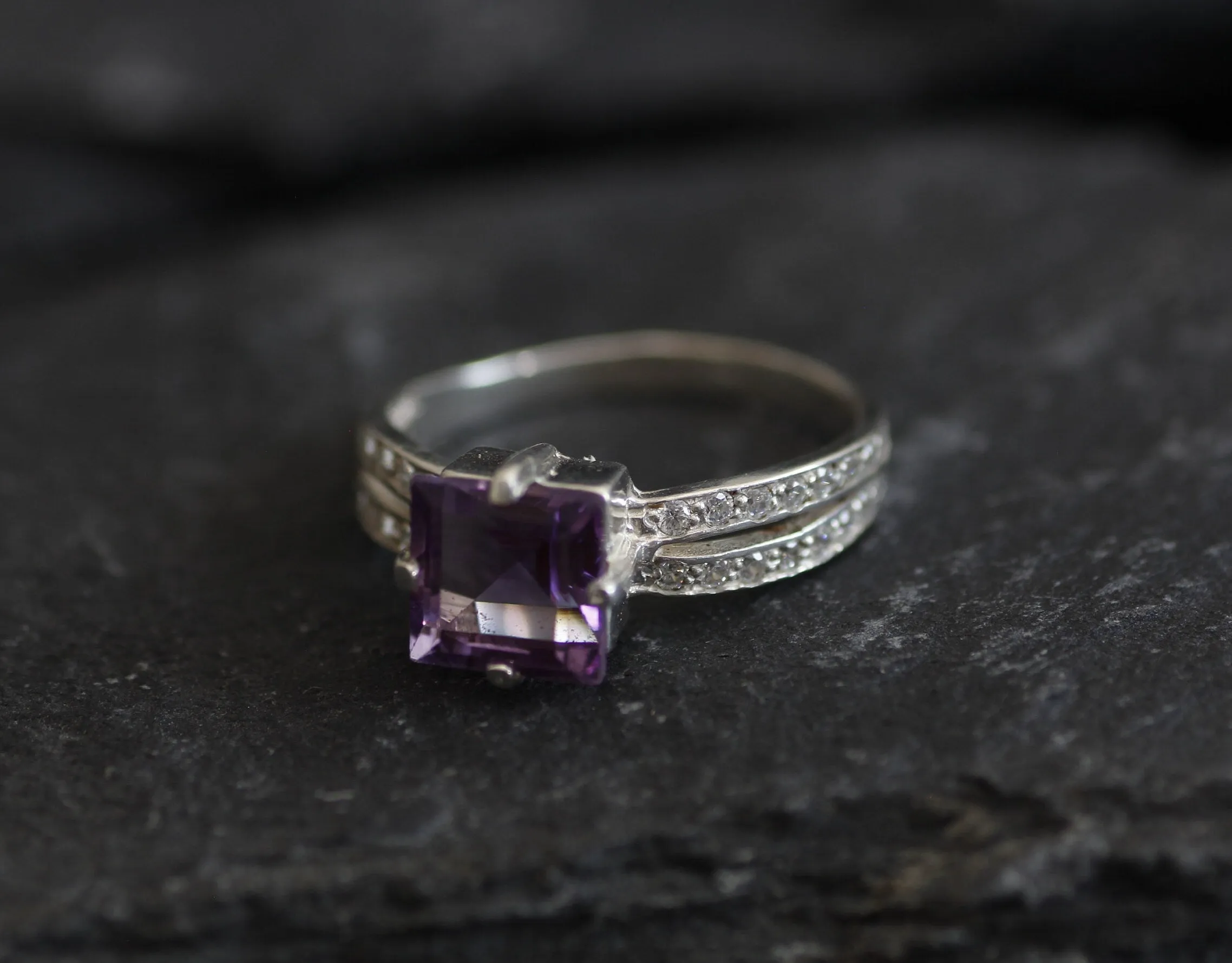 Amethyst Ring - Purple Square Ring - Vintage Split Shank Ring