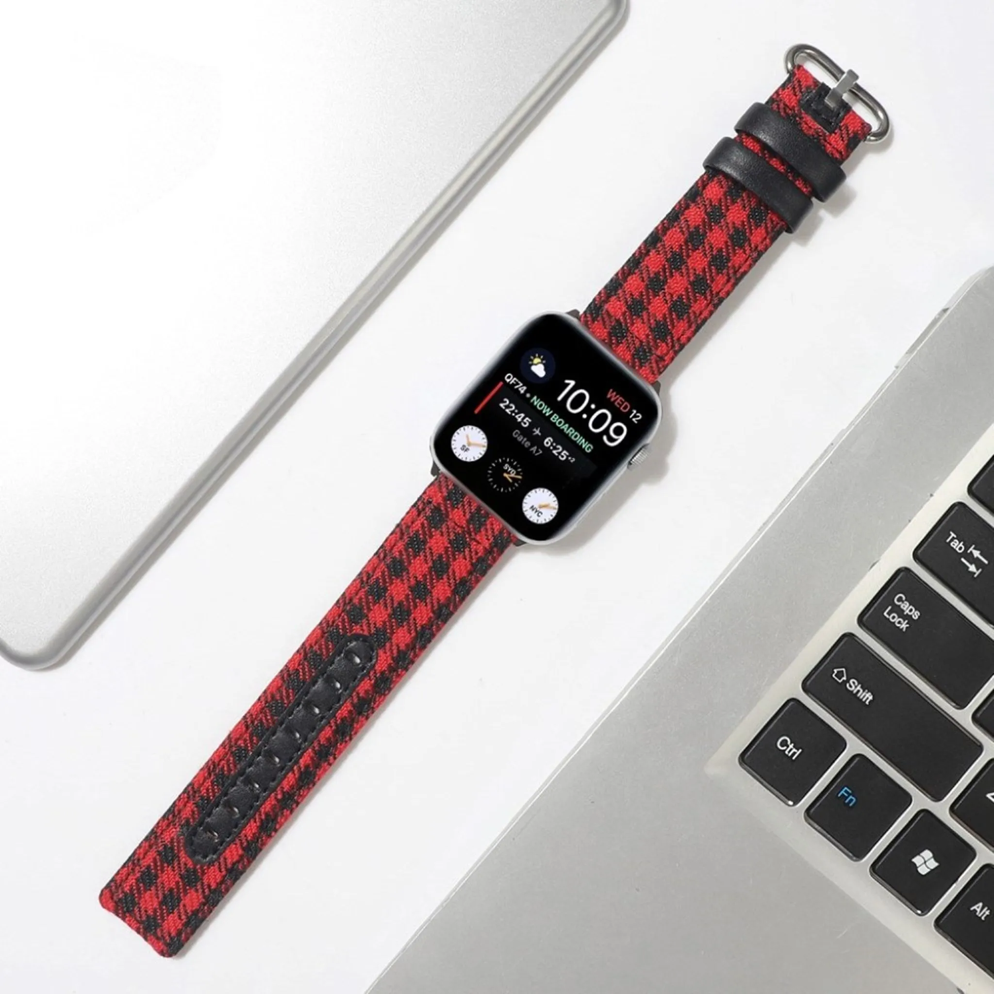 Apple Watch Series 6 / 5 44mm plaid nylon watch band - Black / Red