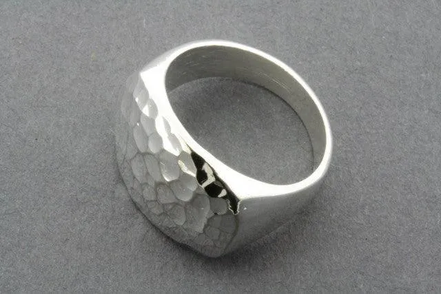 battered signet ring