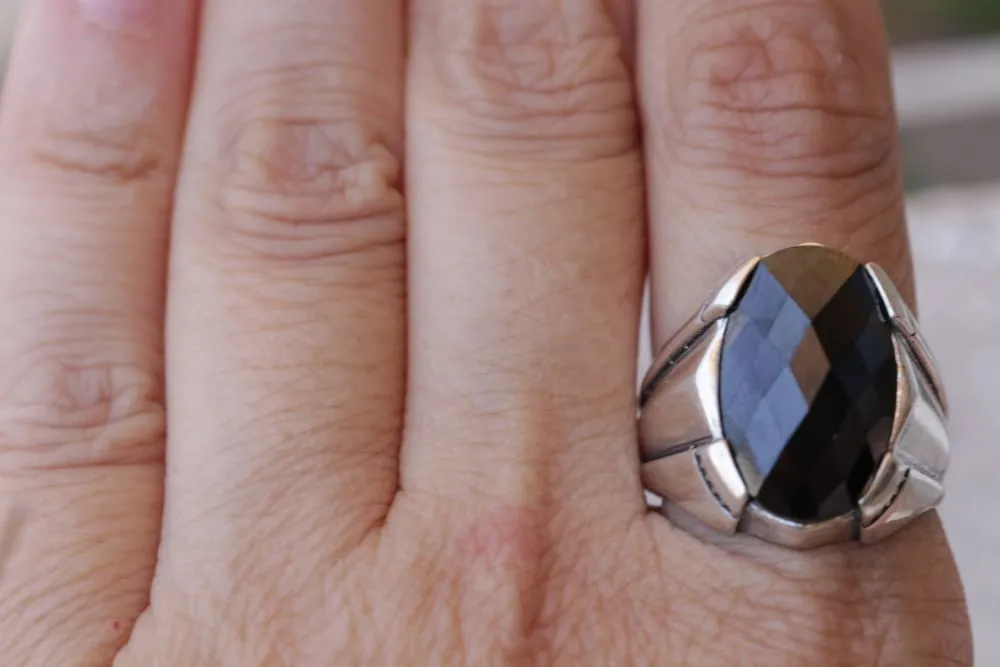 BLACK ZIRCON RING