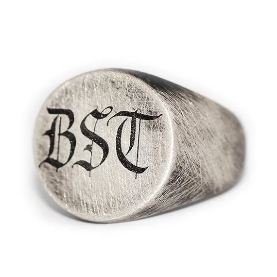 Bold Globe Ring | Roman Numerals