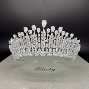Bridal Tiara, Quinceanera Corona, Regal Crystal Shine Tiara for Quince, Crown for Bride