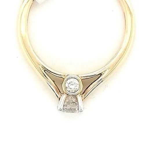 Brilliant Cut Solitaire Engagement ring