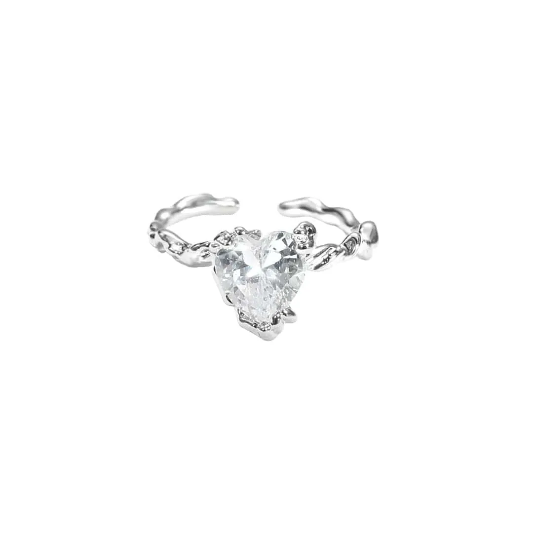Charming Adjustable Crystal Heart Ring