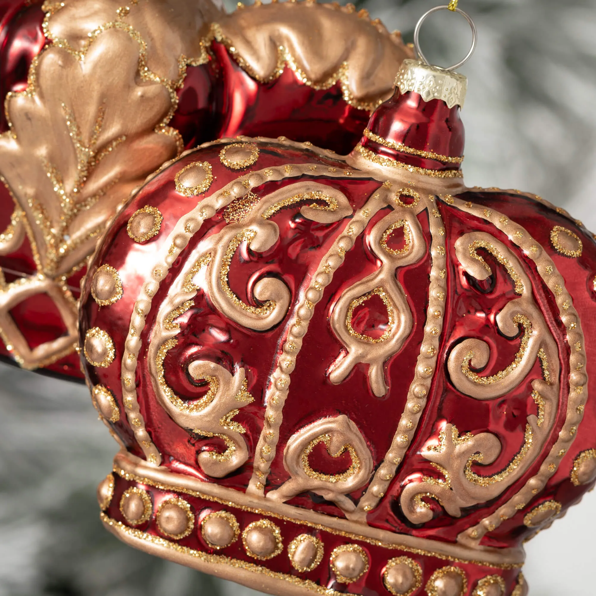 Crown Ornament Set