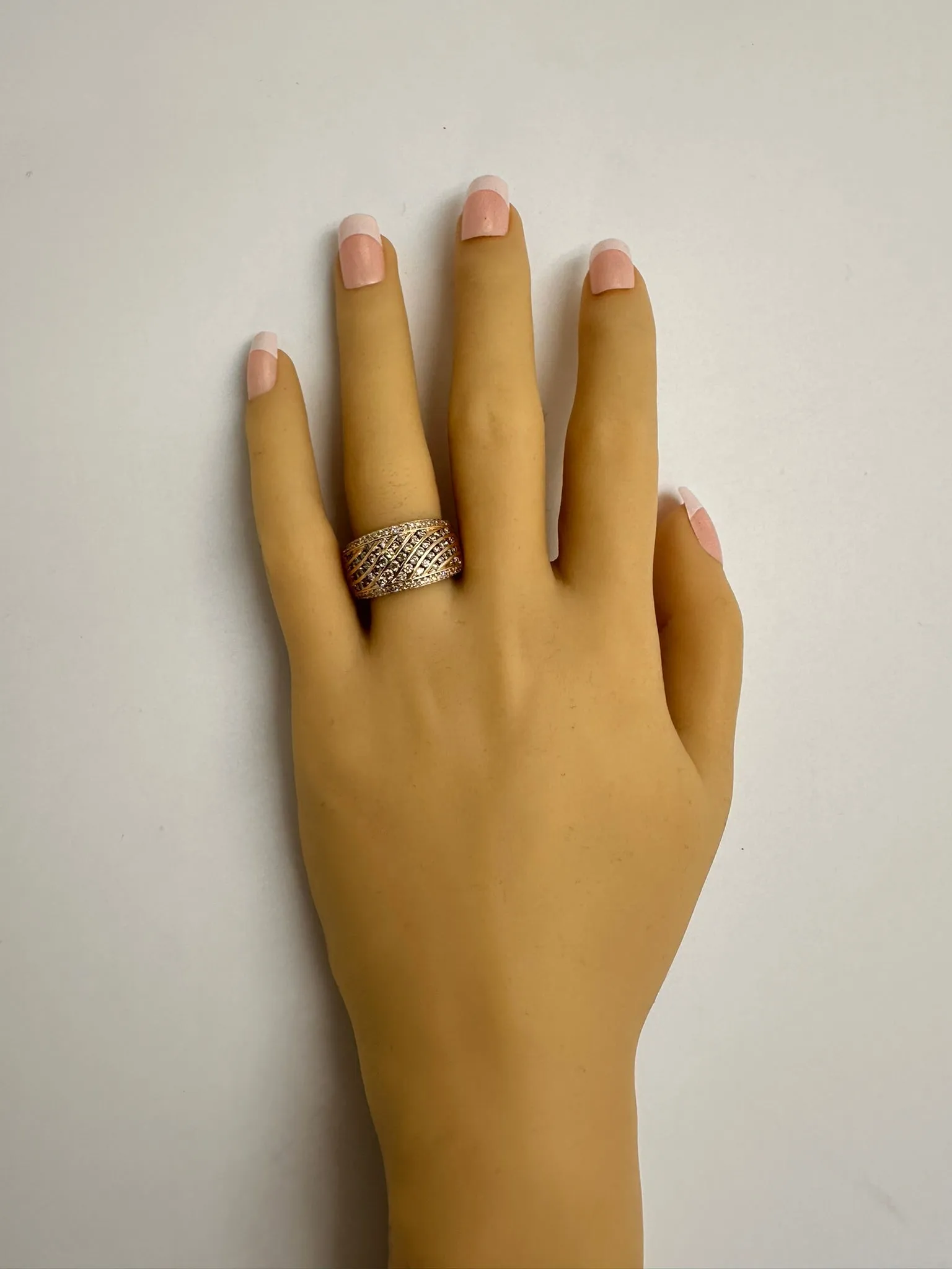 Dazzling 10ct Yellow Gold Channel-Set Diamond Ring