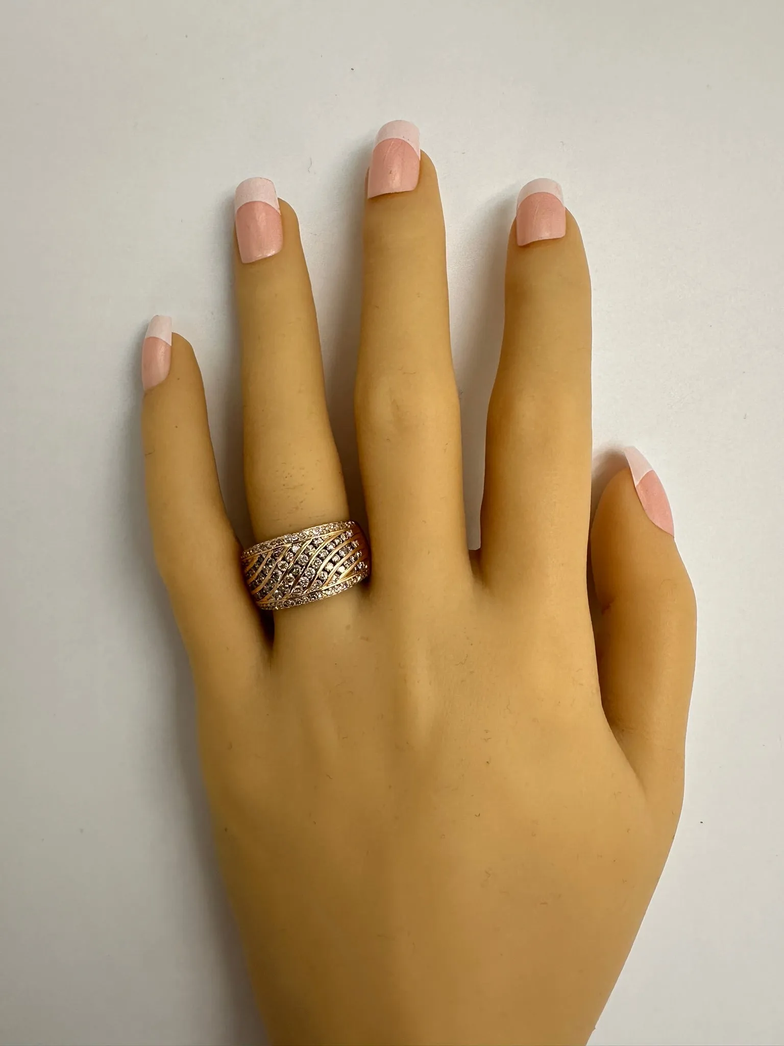 Dazzling 10ct Yellow Gold Channel-Set Diamond Ring