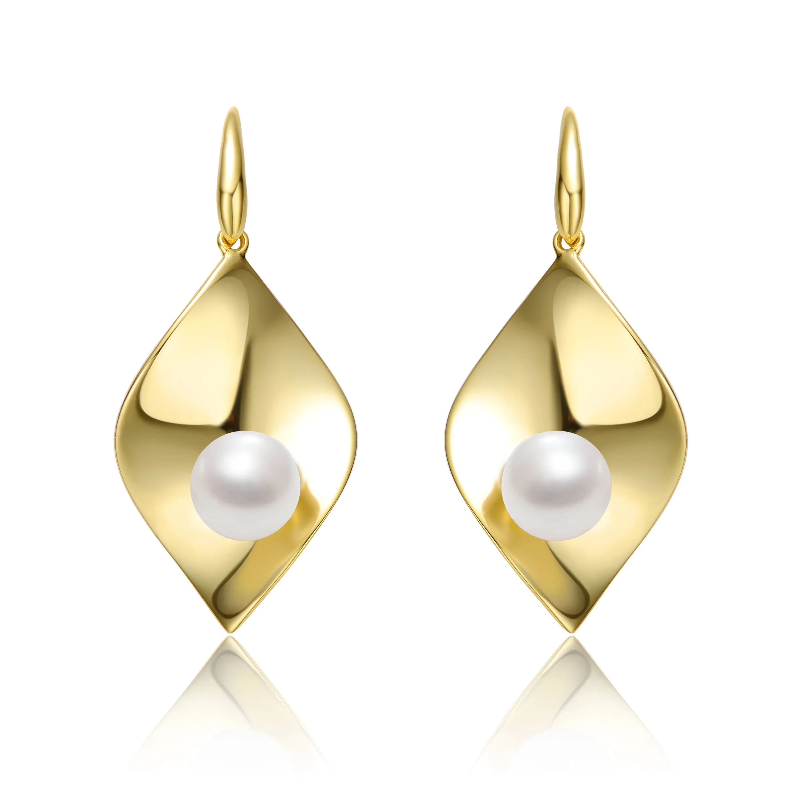 Delphine Golden Leaf Pearl Earrings