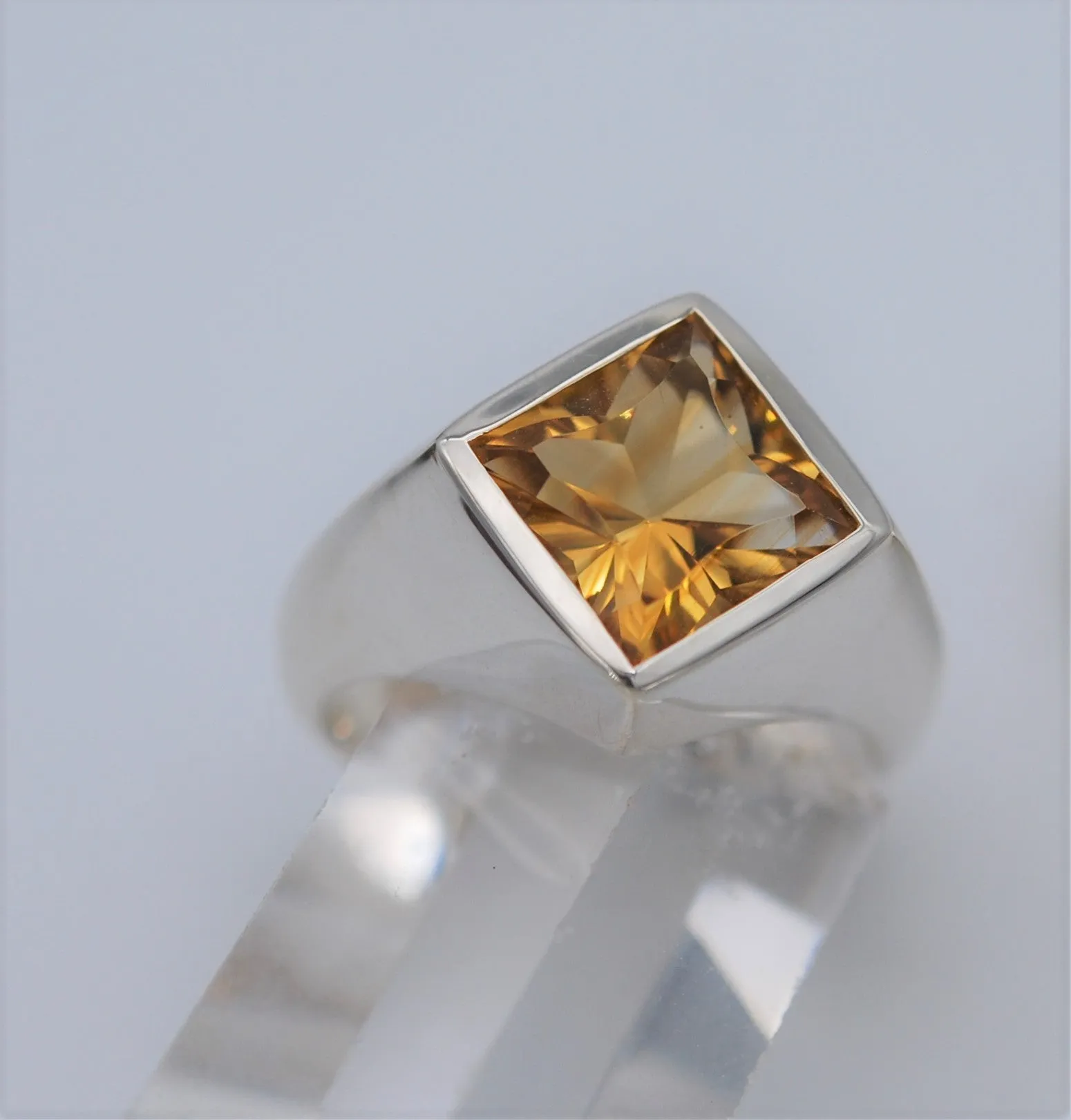Fancy Gemset Signet style ring Ai227