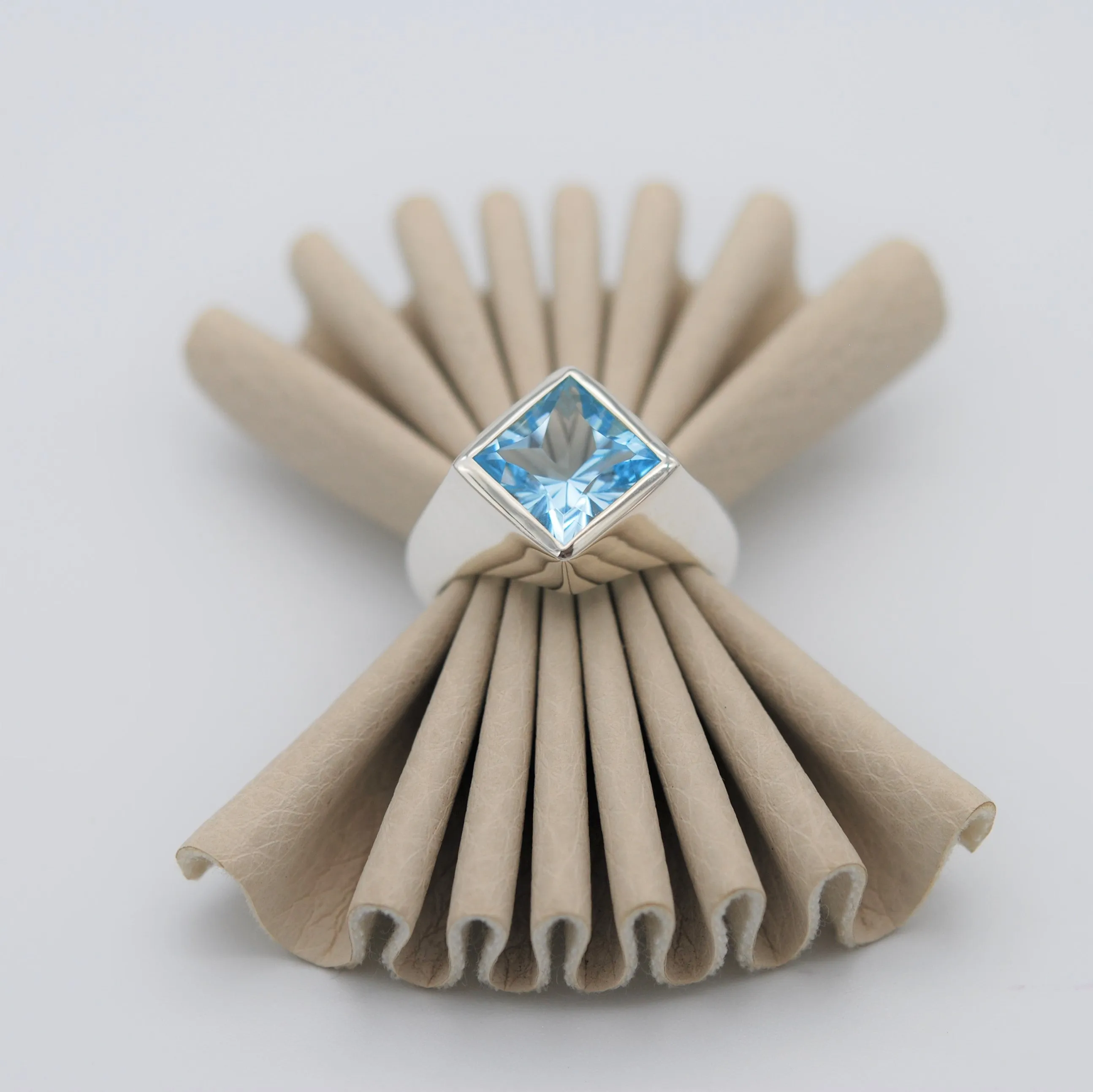 Fancy Gemset Signet style ring Ai227