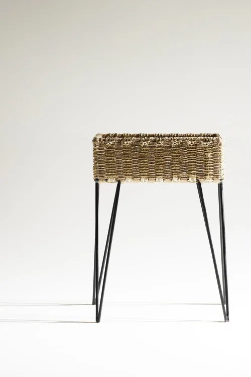 Faye - Contemporary Organizer