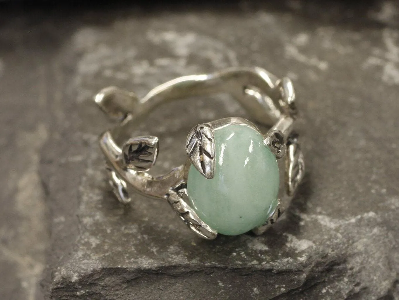 Genuine Emerald Ring - Leaf Silver Ring - Green Boho Ring