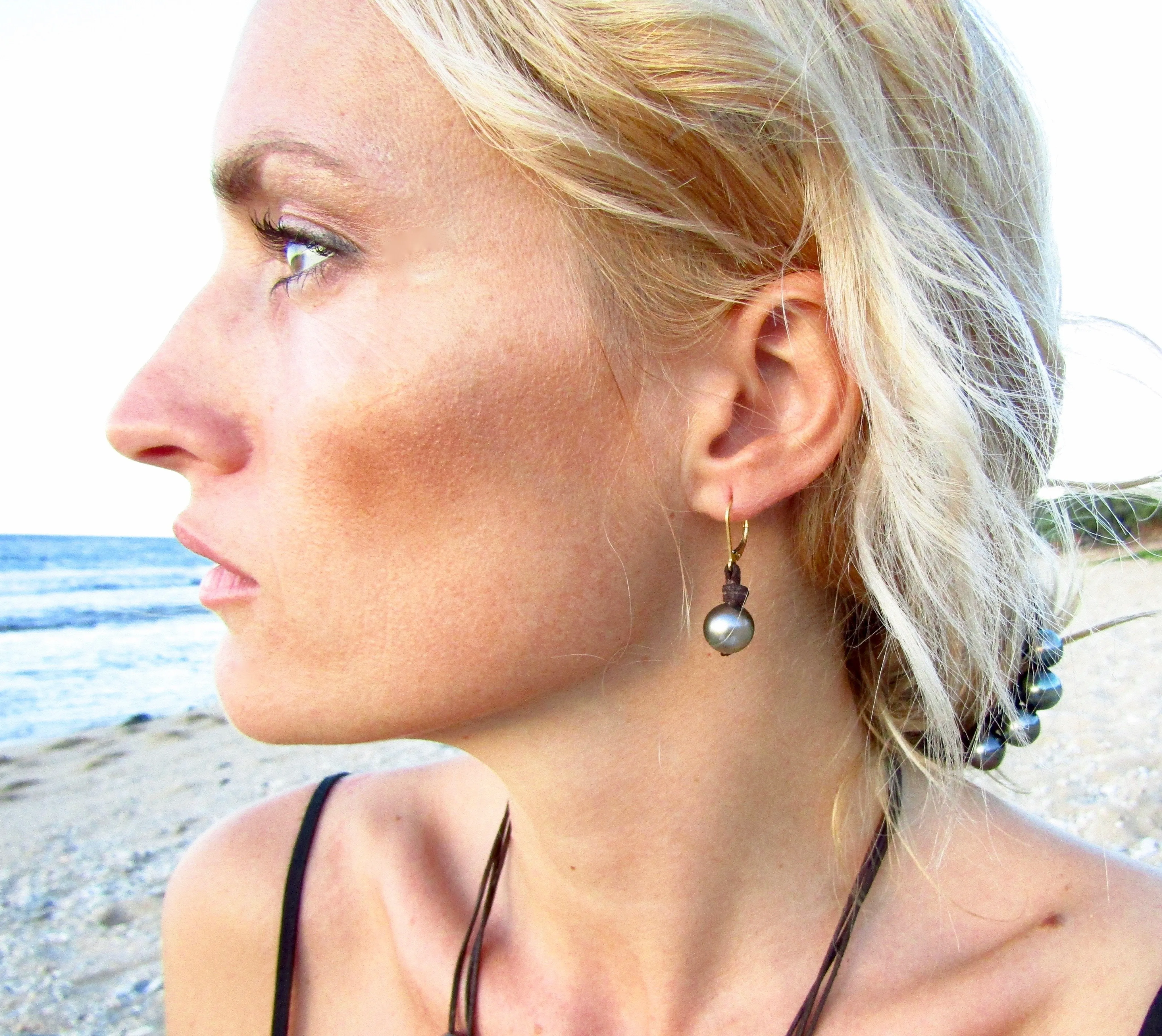 Jhaña Pearl Royal Tahitian 10mm Drop Earrings
