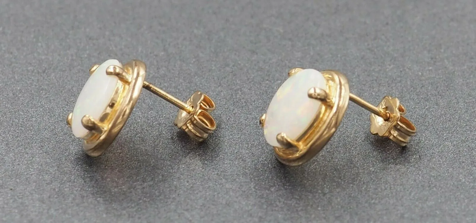 Light Opal 14ct Yellow Gold Stud Earrings