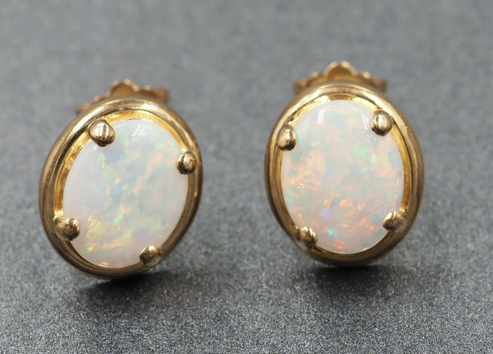 Light Opal 14ct Yellow Gold Stud Earrings