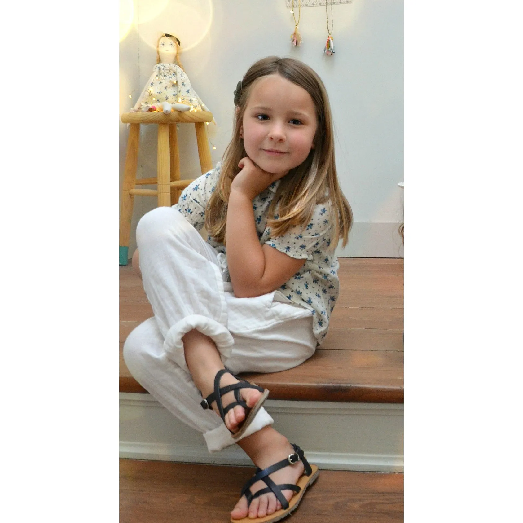 Minina Loves Hairpin Old School Veronica Blue Flowers