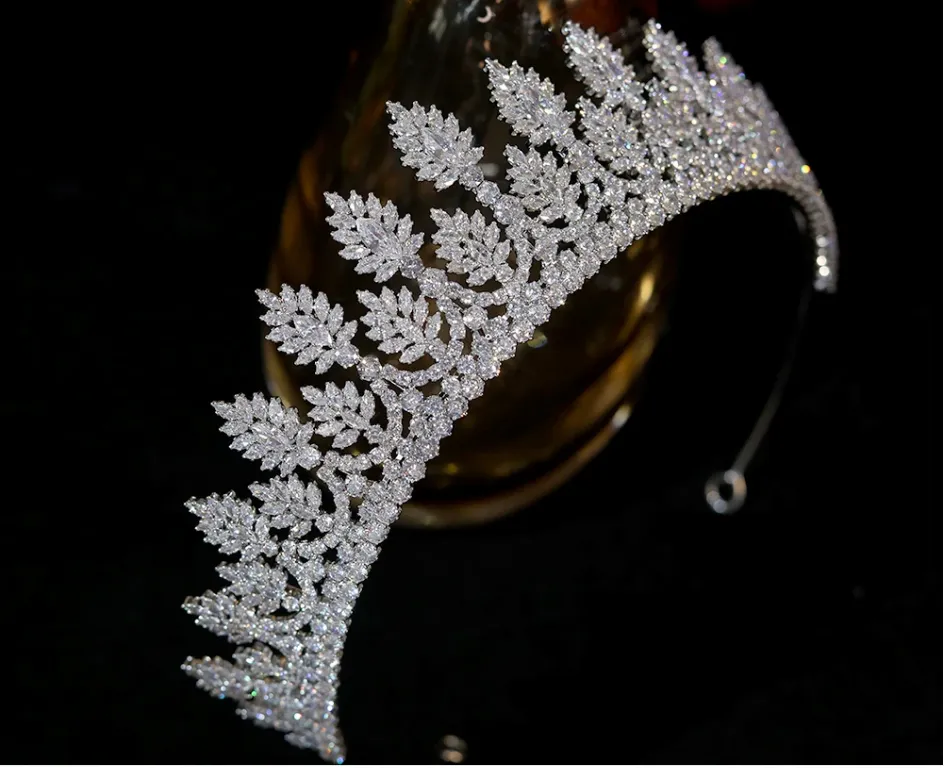 New Wedding Accessories Tiaras And Crowns For Women Bridal Hair Accessories Hair Jewelry CZ Crown Joias Feminina Coroa De Noiva FK5175423