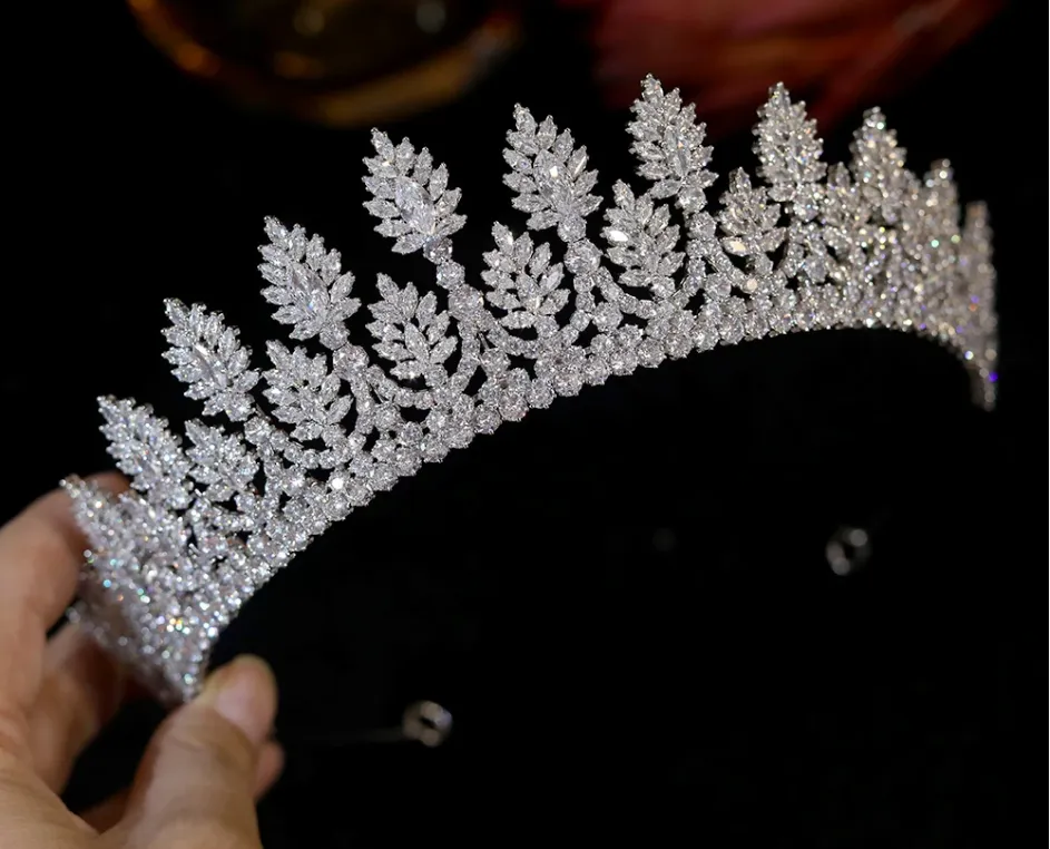 New Wedding Accessories Tiaras And Crowns For Women Bridal Hair Accessories Hair Jewelry CZ Crown Joias Feminina Coroa De Noiva FK5175423