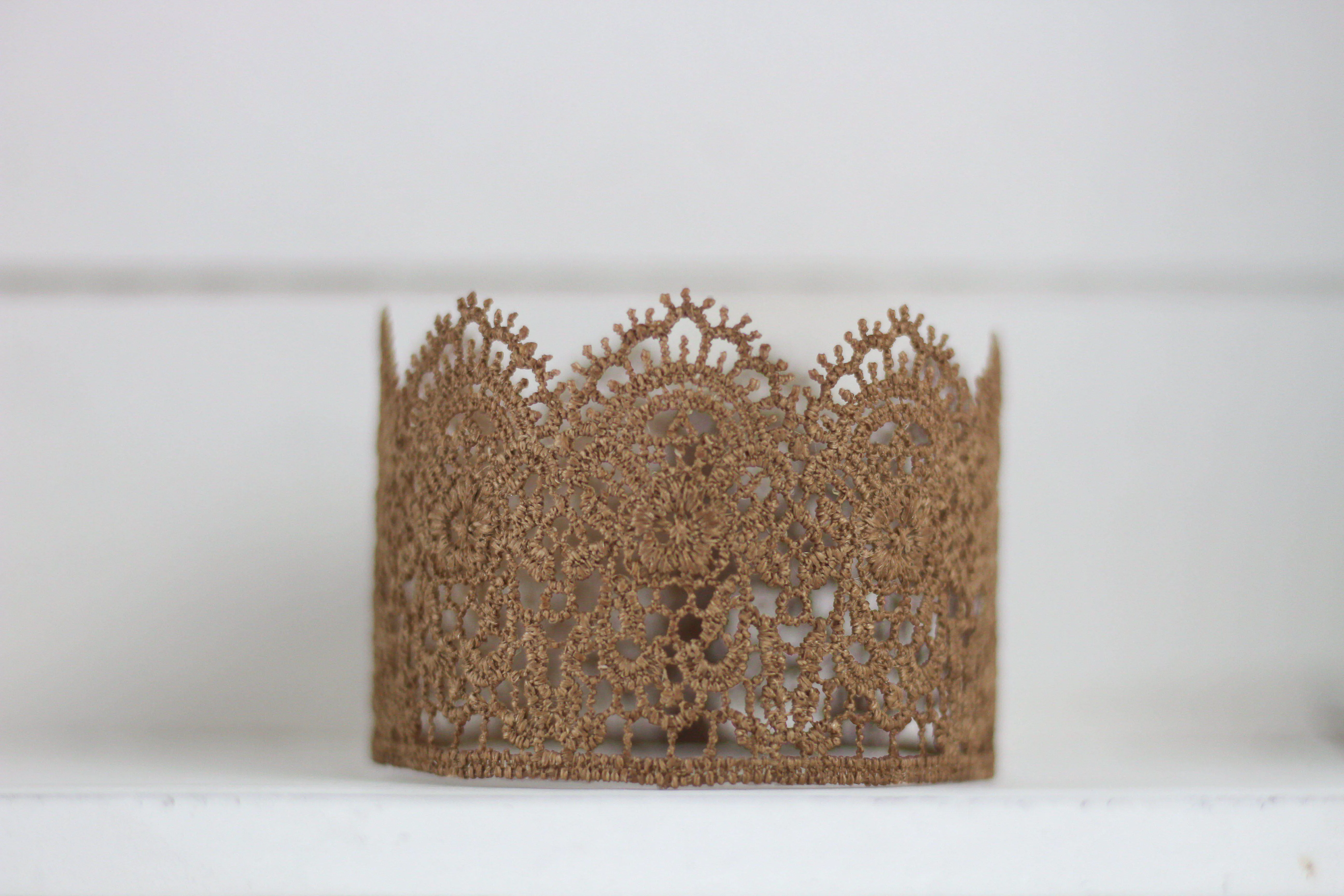 Olivia Newborn Lace Baby Crown