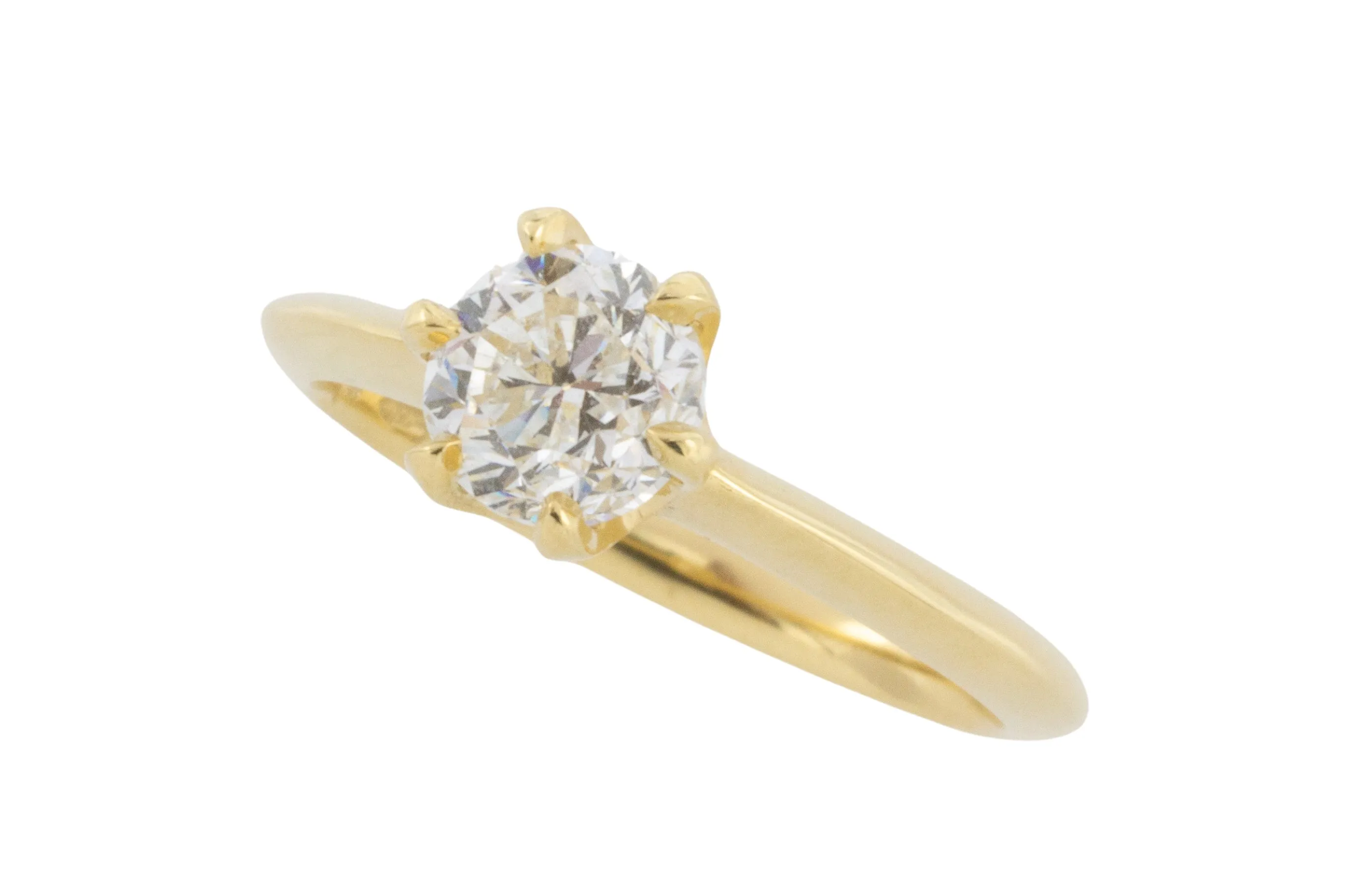 One carat diamond solitaire in 18 carat gold