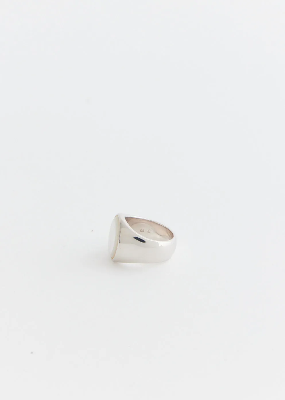 Oval Mother Of Pearl Ring