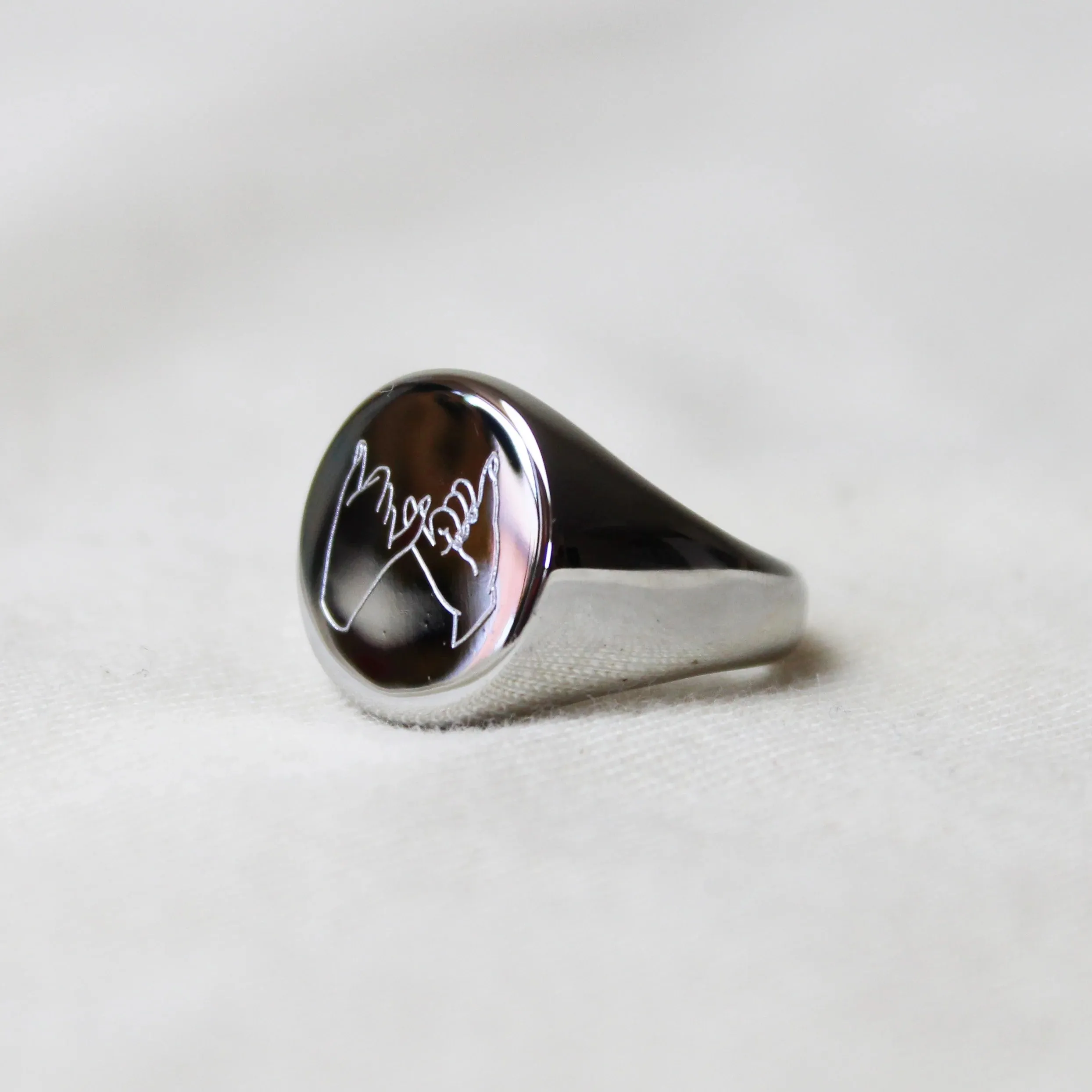 Pinky Promise Signet Ring in Silver