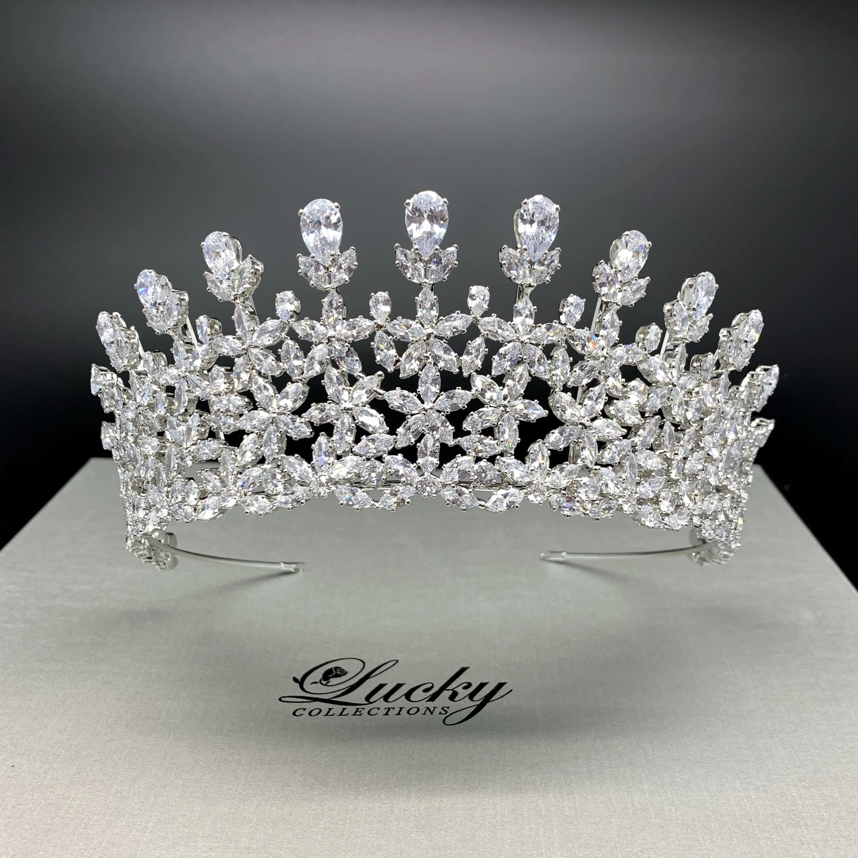 Quinceanera Tiara, XV Corona, Crown for Quince, Bridal Headpiece, Corona De Boda
