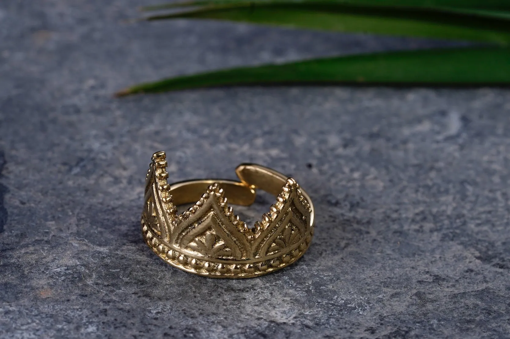 Ring ~ KRONE ~ Messing