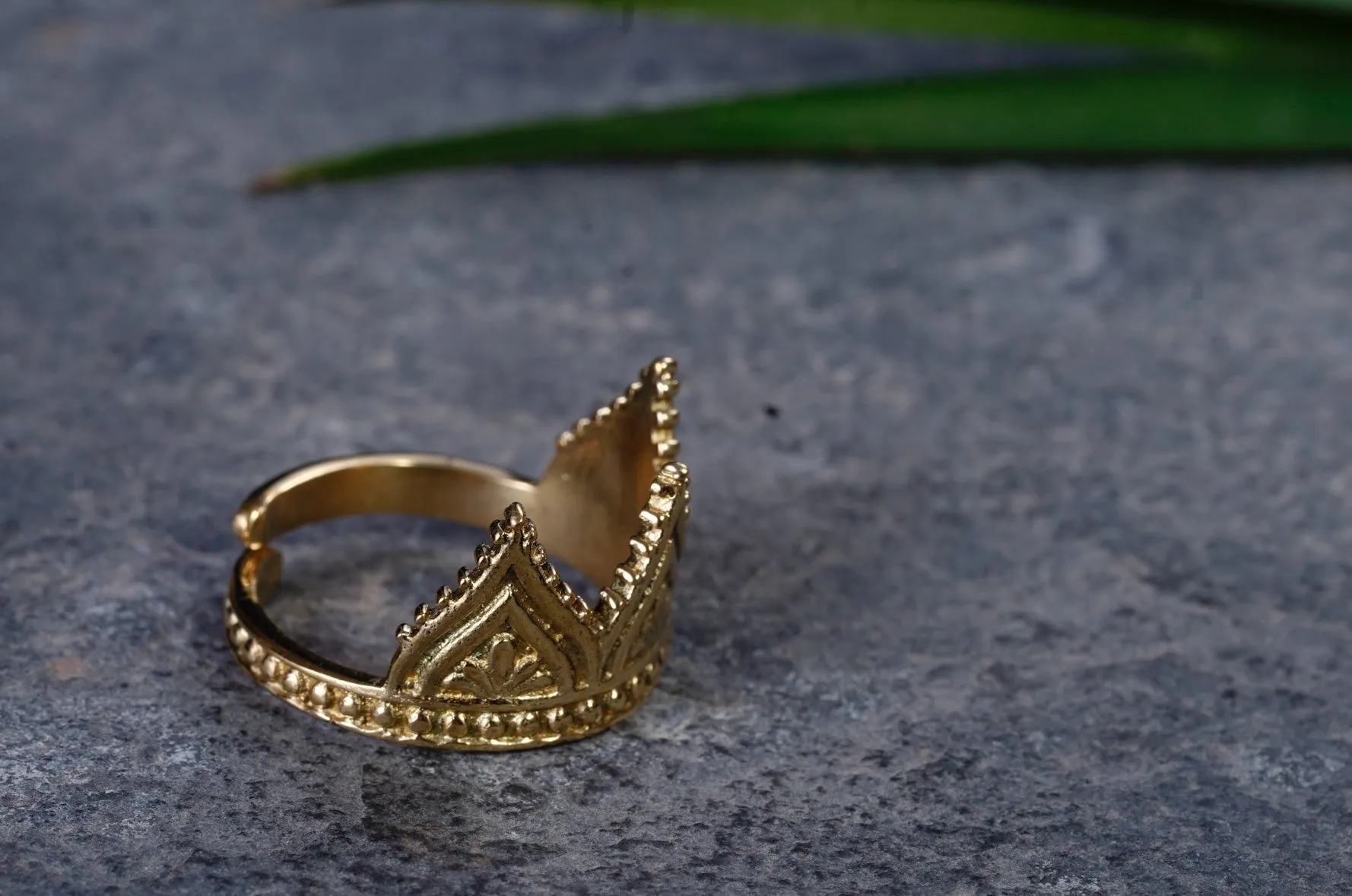 Ring ~ KRONE ~ Messing