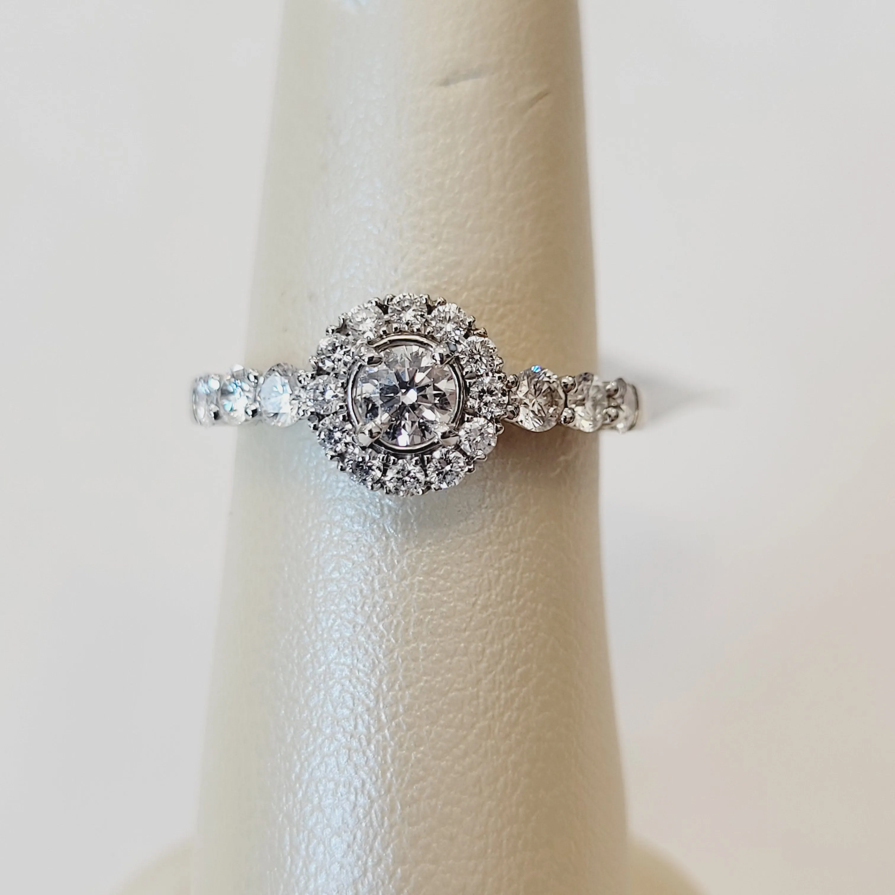 Round Halo Engagement Ring