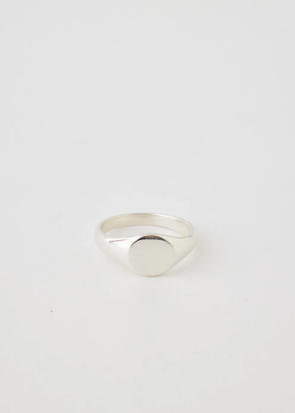 Round Signet Ring