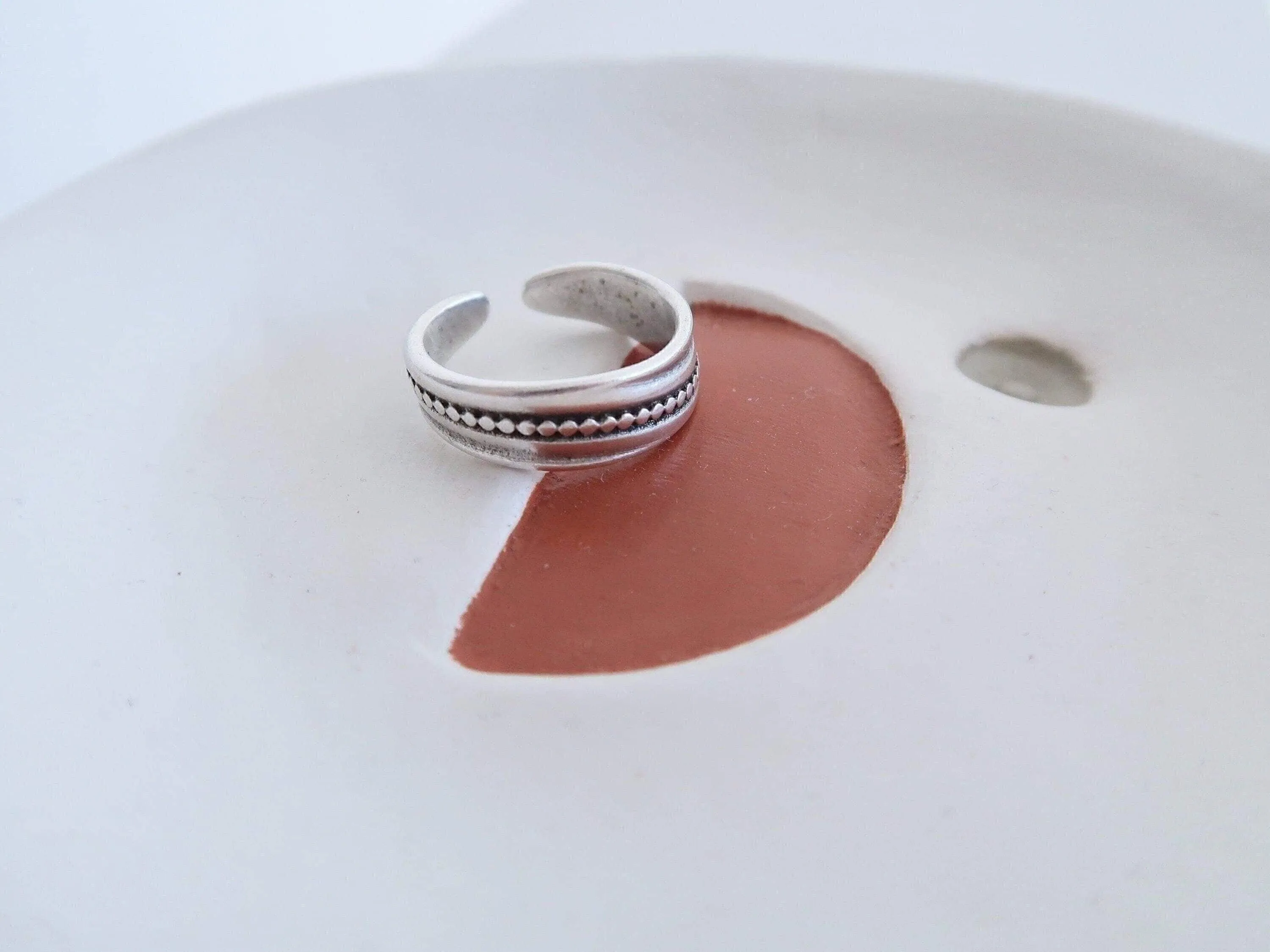 Silver Band with a Wavy Dotted-Line Ring