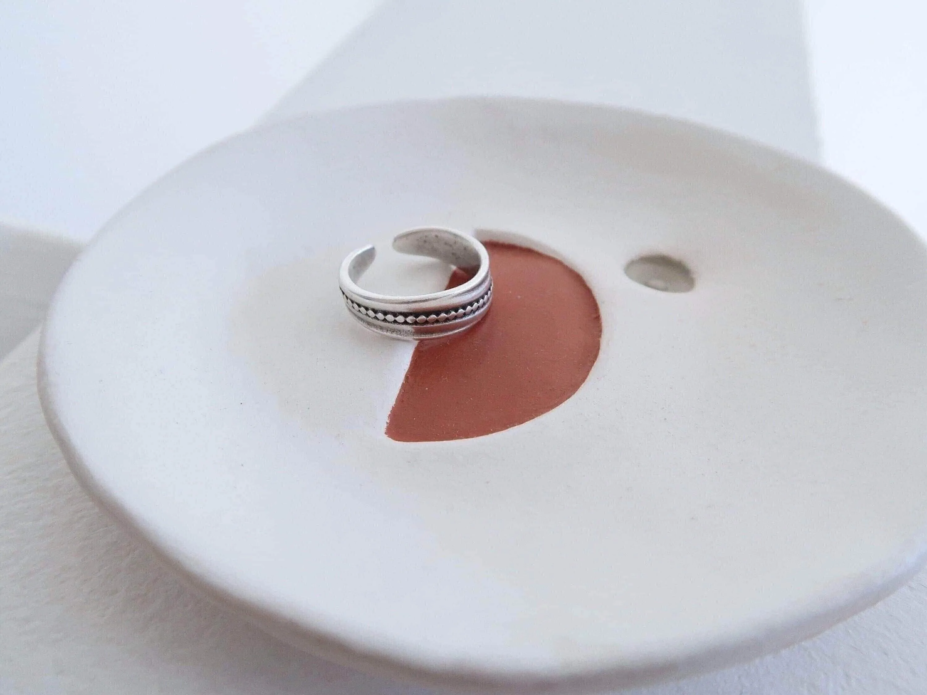 Silver Band with a Wavy Dotted-Line Ring