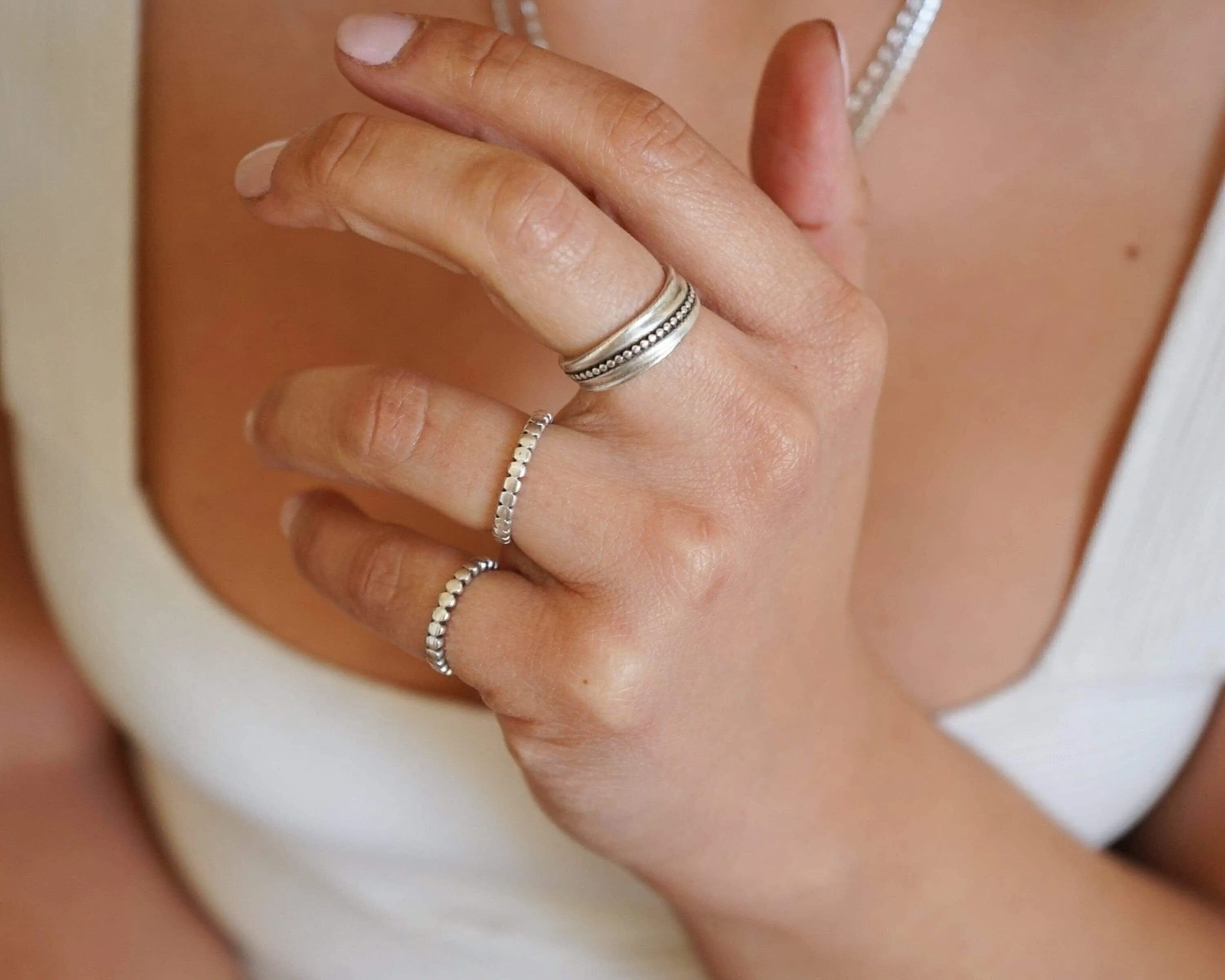 Silver Band with a Wavy Dotted-Line Ring