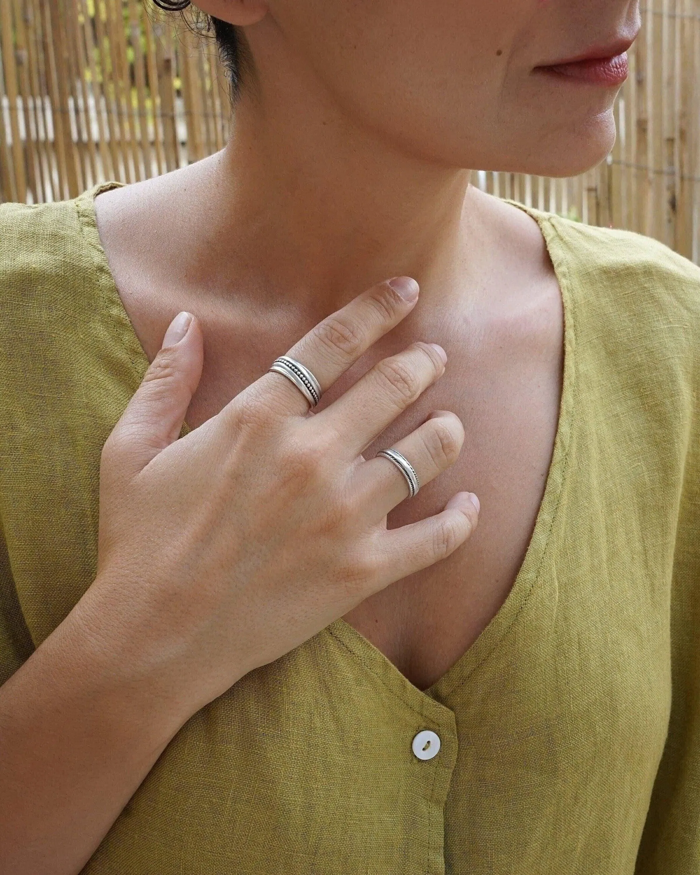 Silver Band with a Wavy Dotted-Line Ring