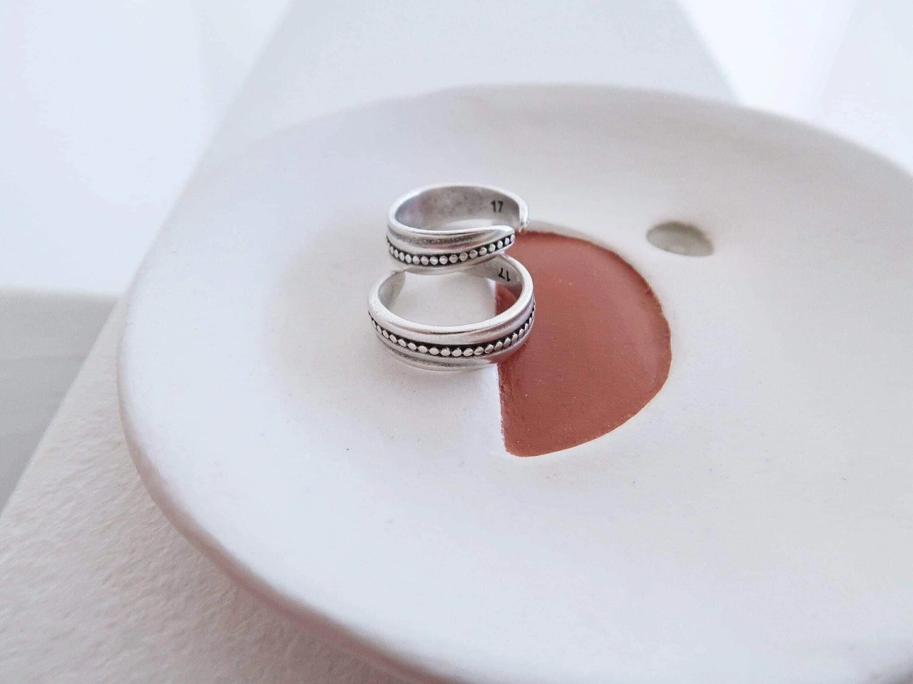 Silver Band with a Wavy Dotted-Line Ring