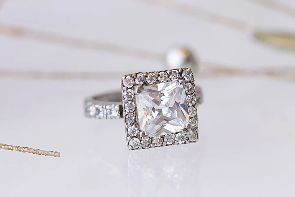 SILVER SQUARE RING